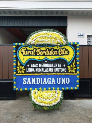 Papan Bunga Duka di Laubaleng